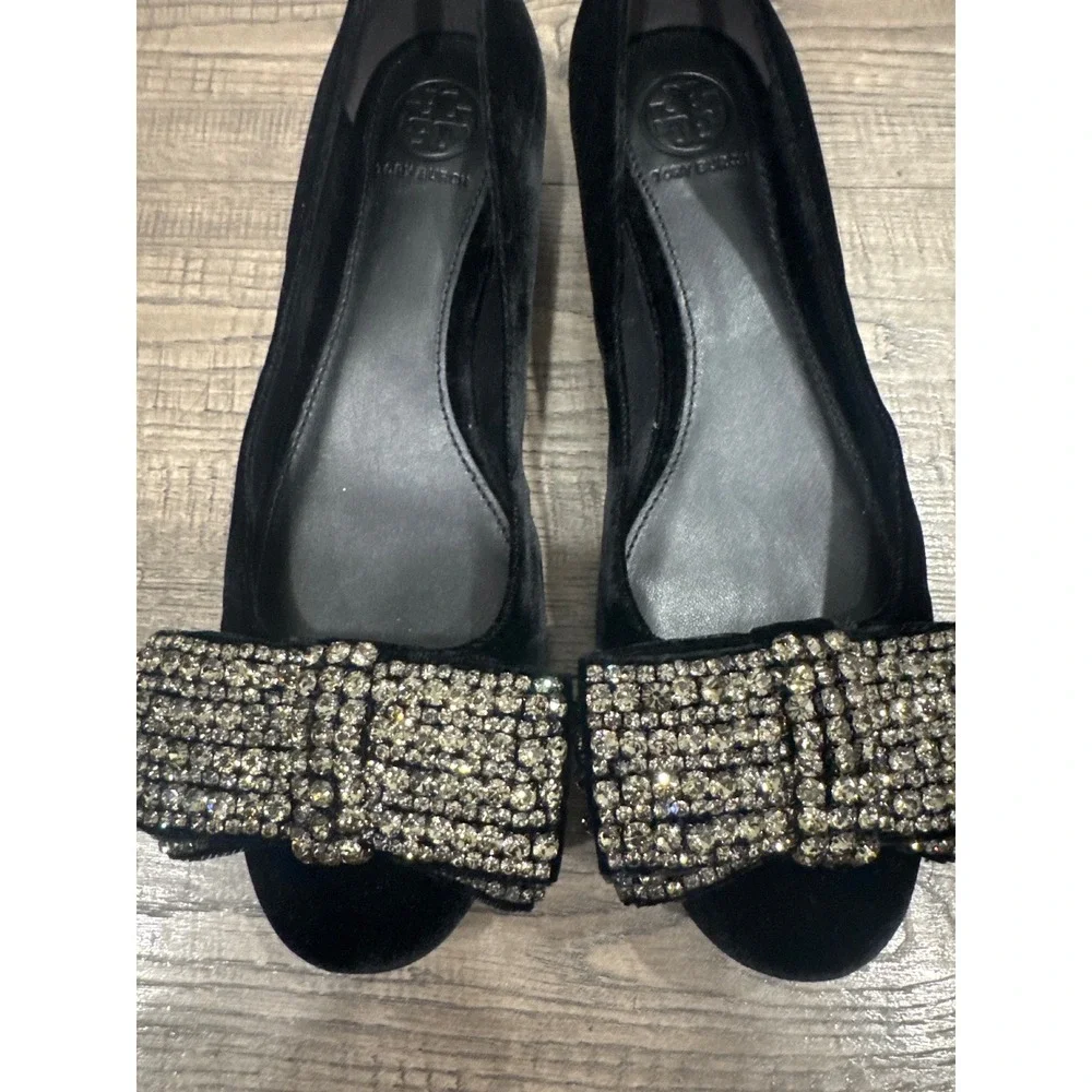 Tory Burch Black Velvet Crystal Embellished Bow Pumps Low Block Heel 6M